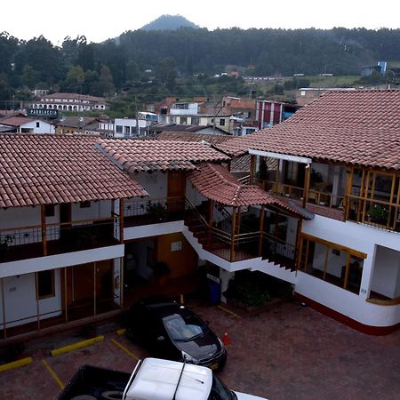 Hotel Cacique Real ซิปากีรา ภายนอก รูปภาพ