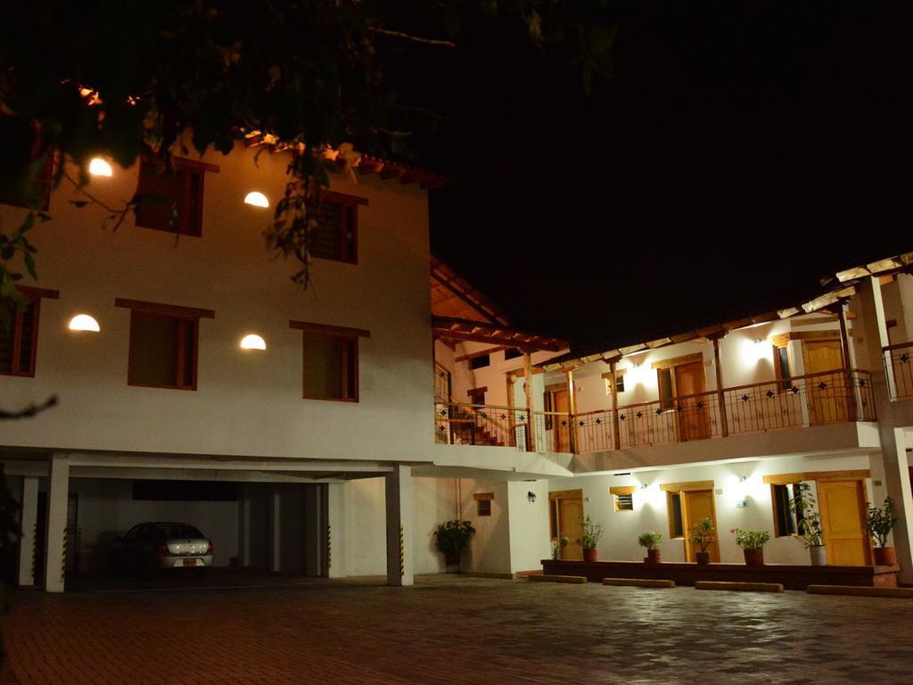 Hotel Cacique Real ซิปากีรา ภายนอก รูปภาพ